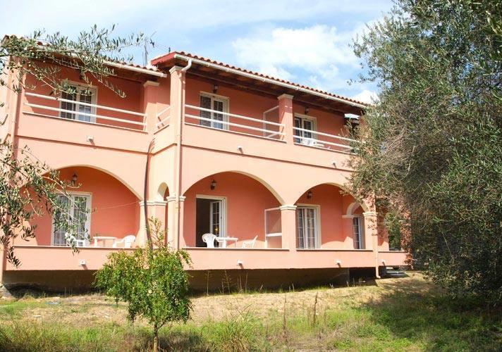Kogeros Lägenhet Agios Georgios Pagon Exteriör bild
